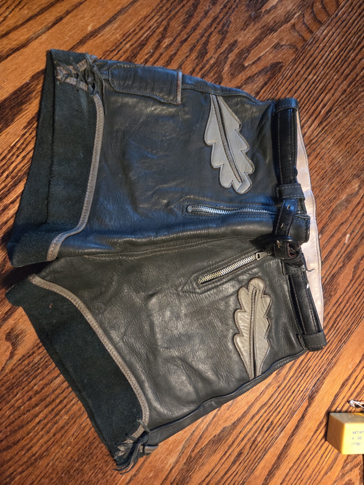 1960s Vtg Auth. Leather LEDERHOSEN Shorts German Octoberfest Festival 24″W Green