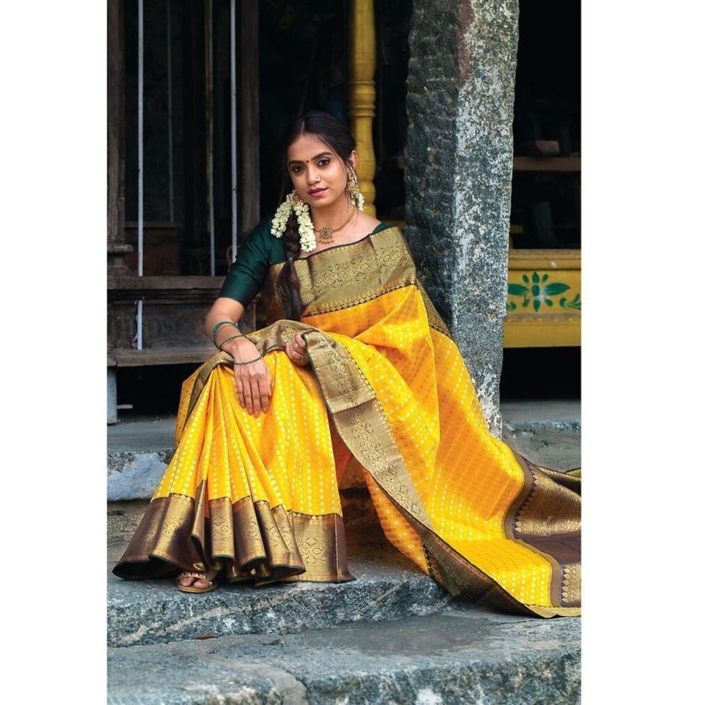 Designer Sari Bollywood Bridal Silk Saree Blouse South Indian Ethnic Ready Made