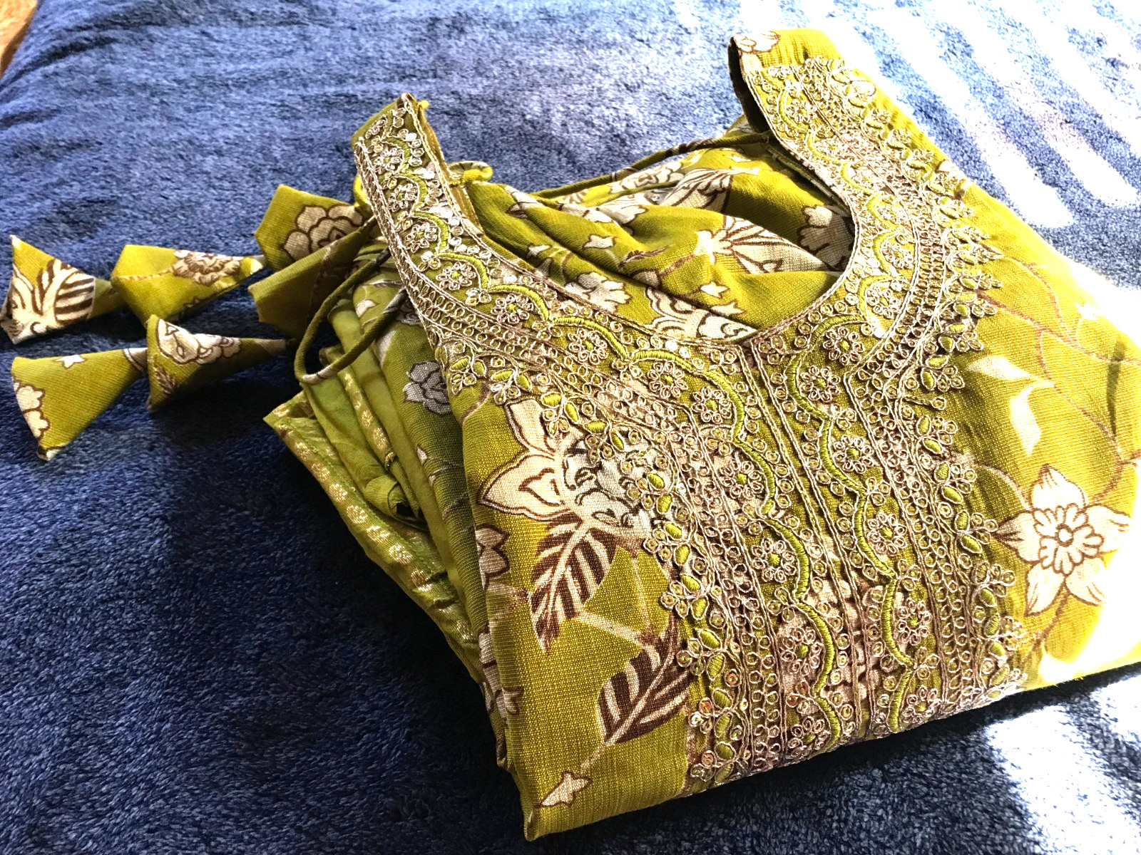 New Green 3 piece Salwar Kameeze and Dupatta set XXL 44 Size