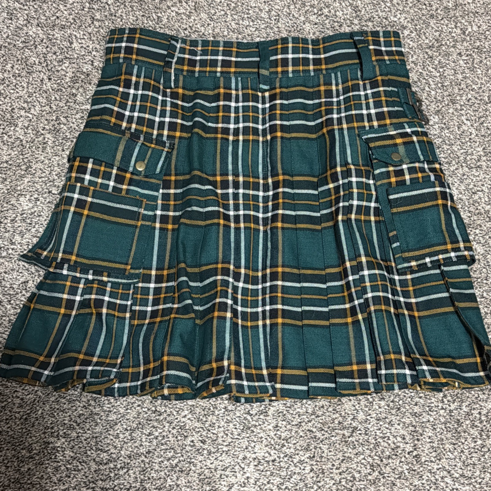 Scottish Style Green Tartan Utility Kilt Men’s 36 ” Waist NICE!!!