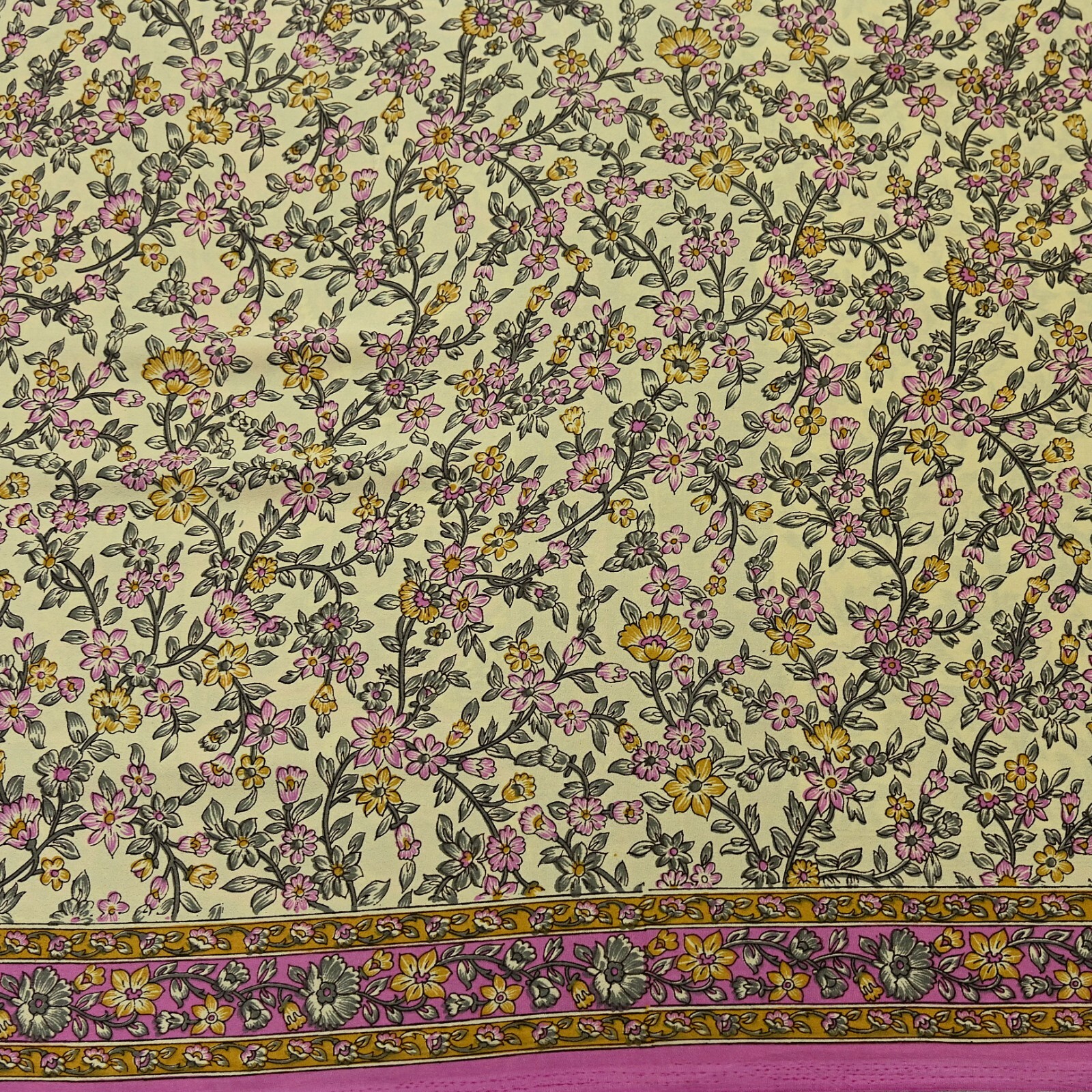 Vintage Sari Ivory & Pink Moss Crepe Printed Sarees 5yd Craft Fabric Sewing Soft