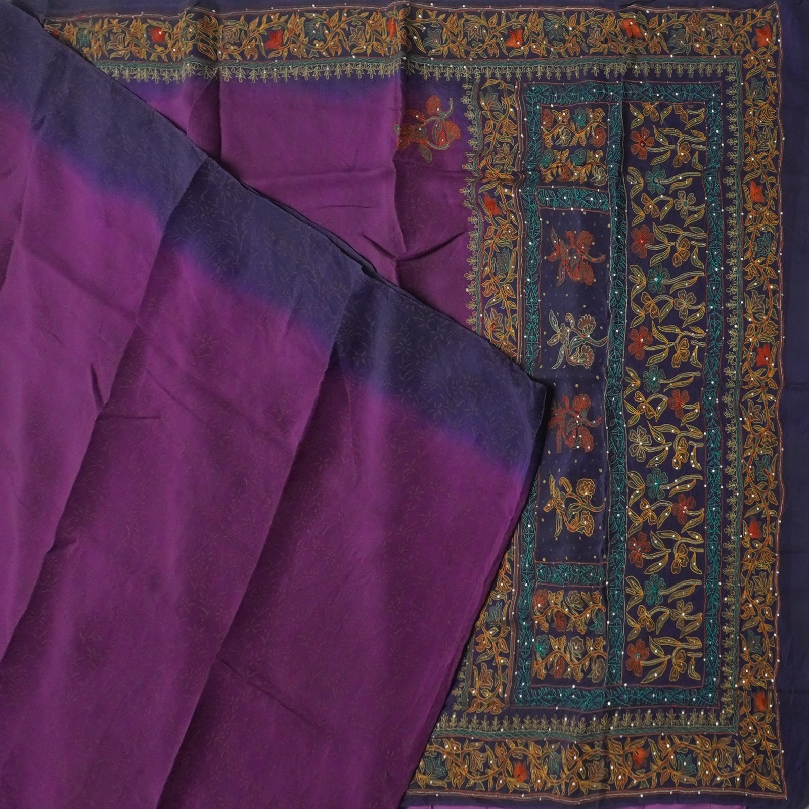 Vintage Purple Saree 100% Pure Crepe Silk Hand Embroidered Sari 6YD Craft Fabric