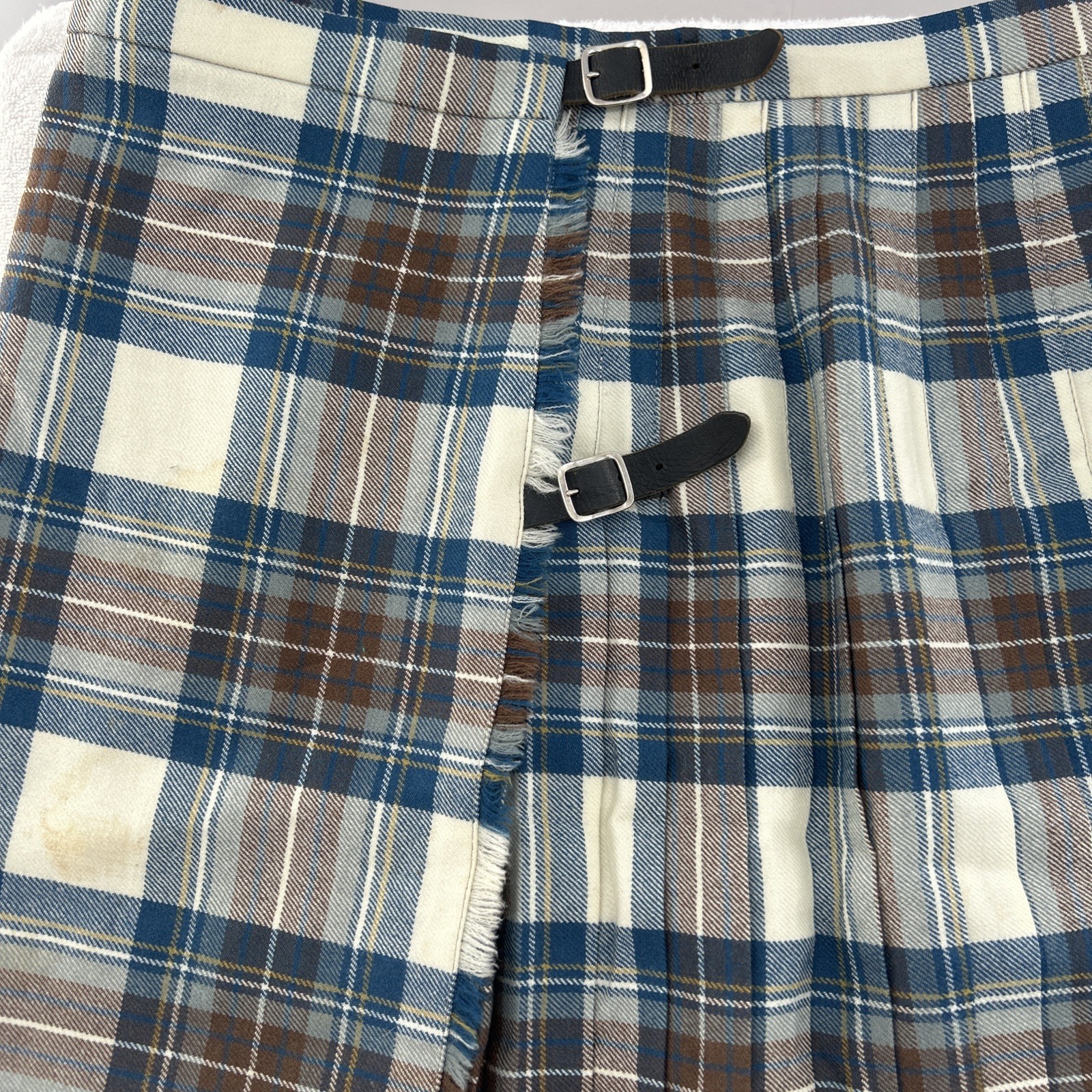 Moffat Weavers Scotland Pure New Wool Kilt Size 18 Blue and brown Plaid Buckles