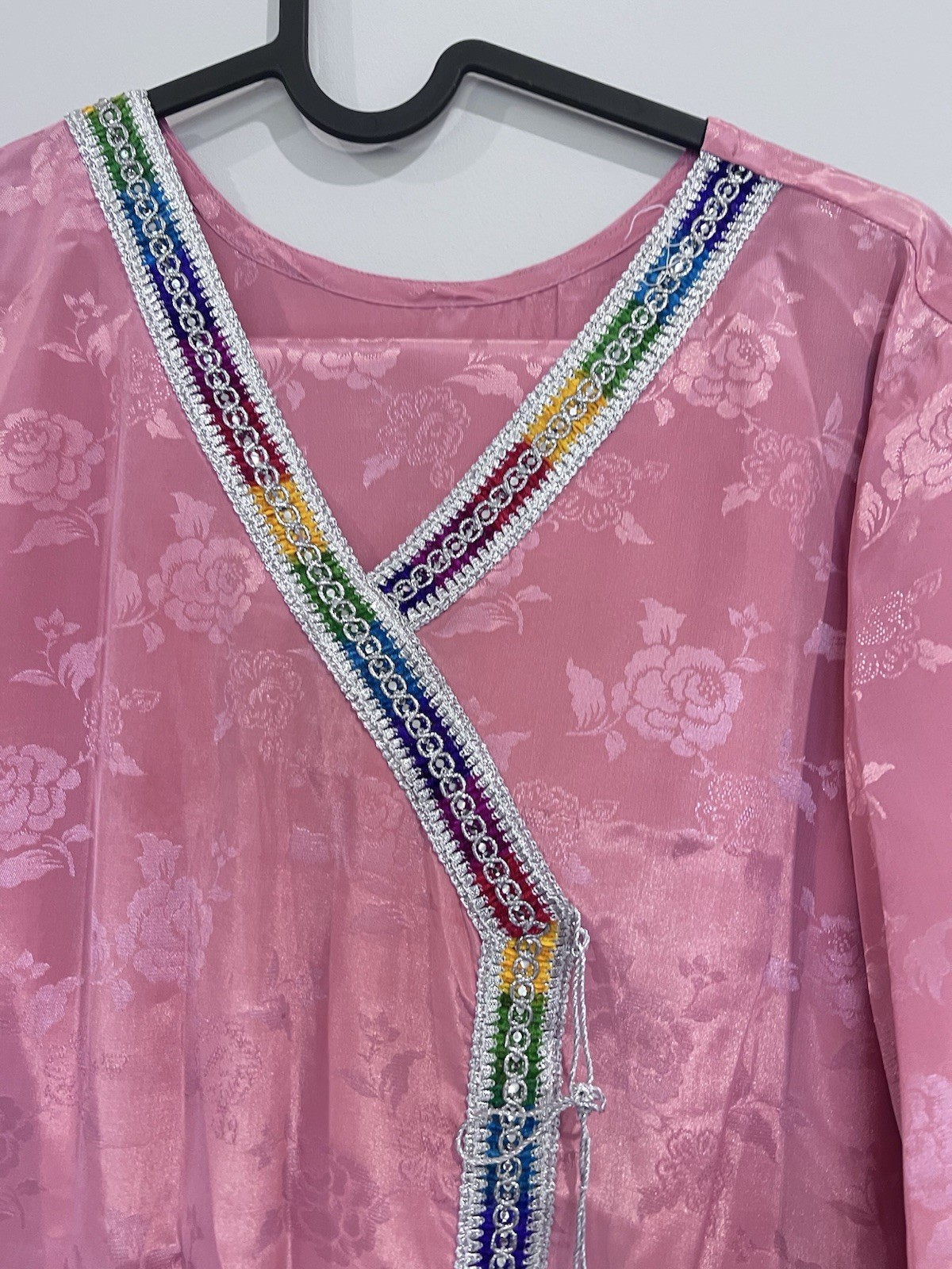2 Piece Women Silk Pakistani Style Suit Handmade Medium Size Pink Color