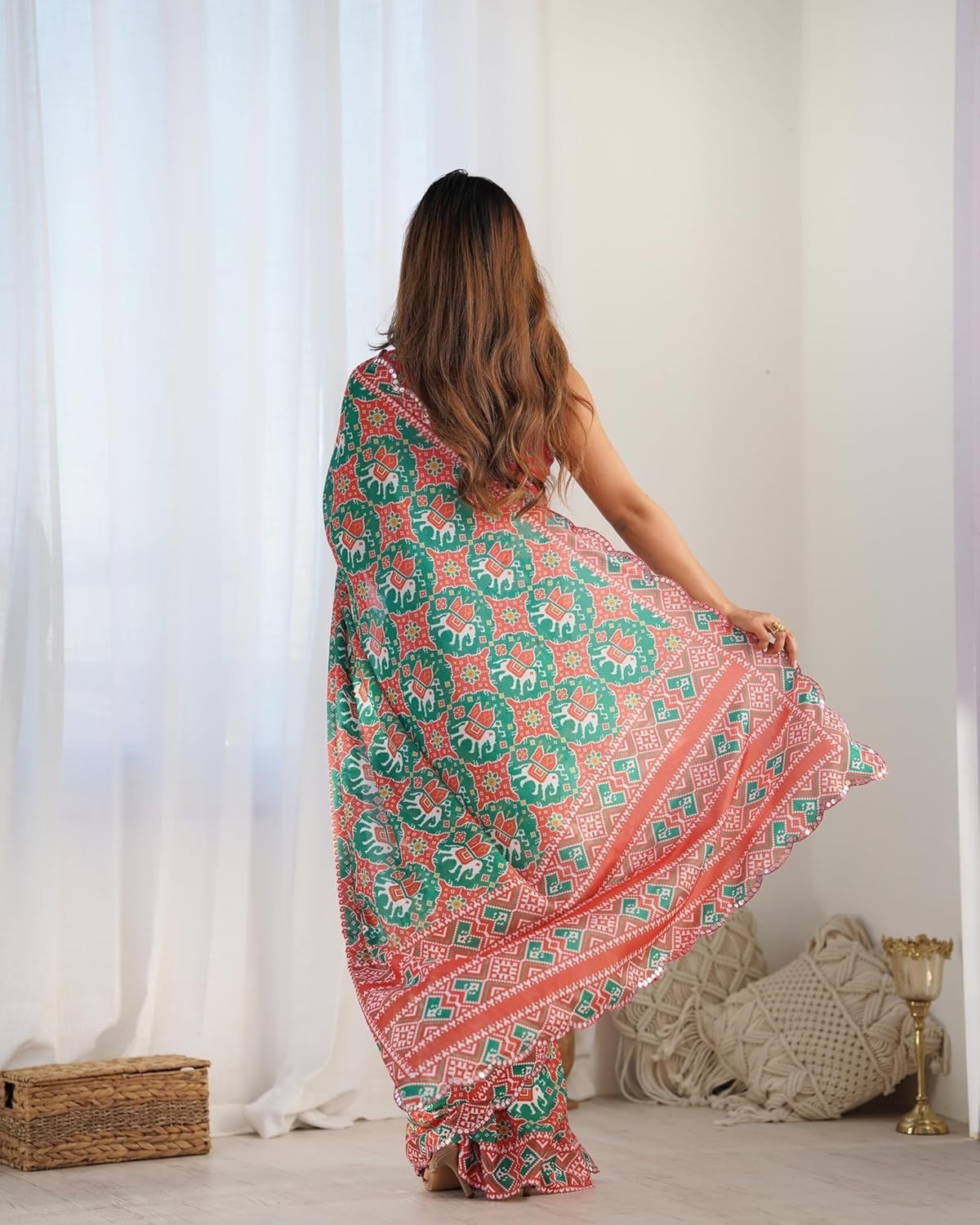 Women’s Chinon Digital Printed Saree with Unstitched Blouse Piece