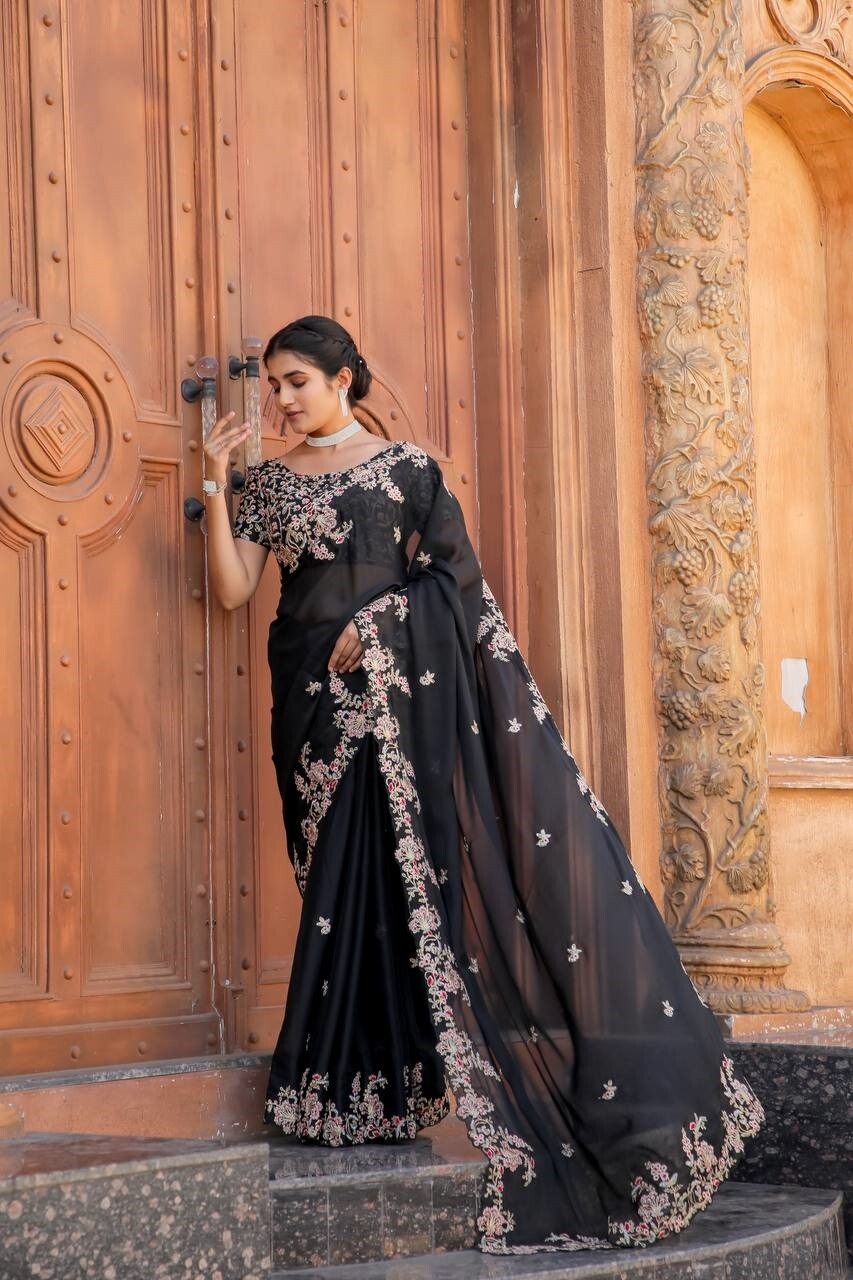 Latest Heavy Kasturi Silk Saree With Designer Blouse For Indian Function Wear