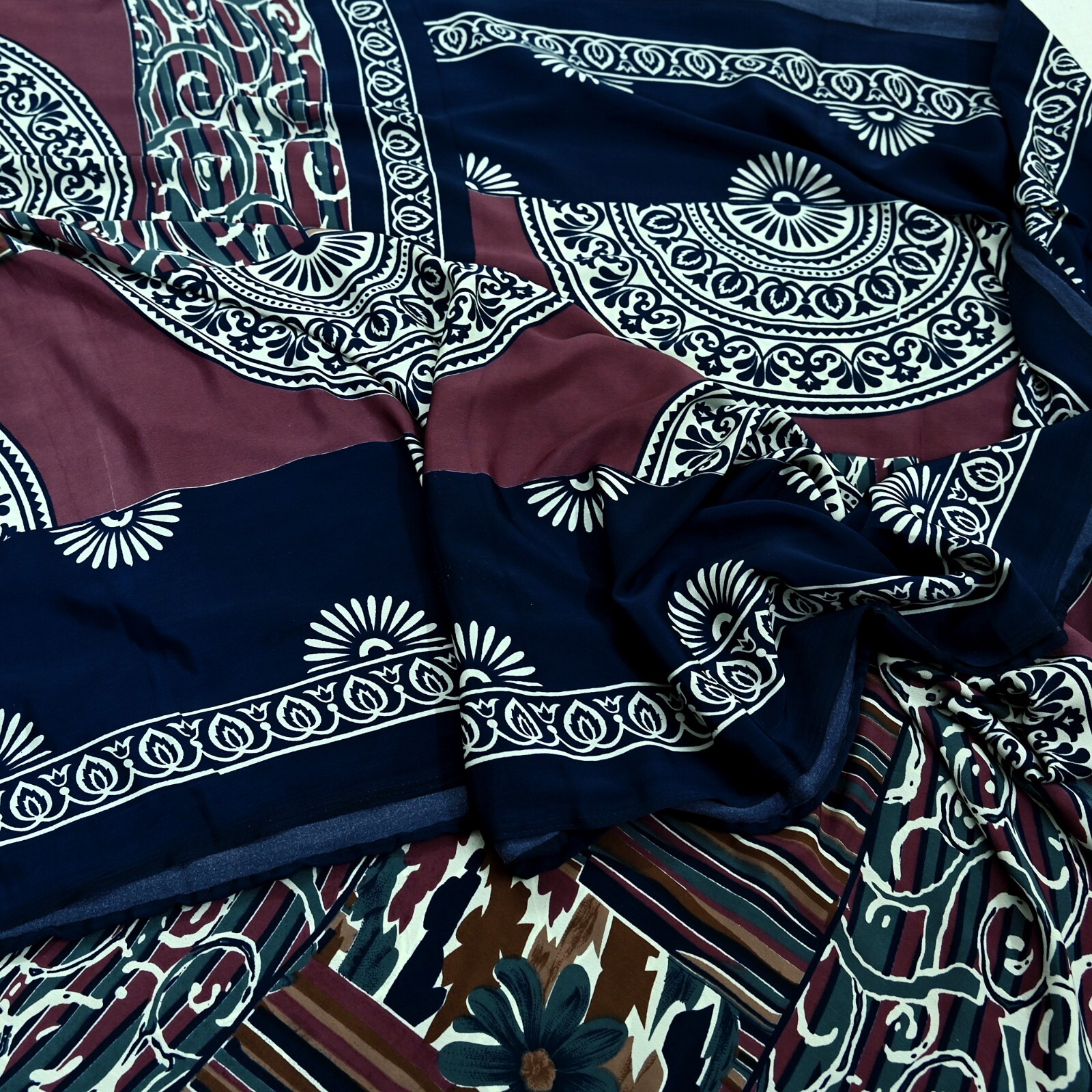 Vintage Sari Pink & Blue Moss Crepe Printed Sarees Craft Fabric 5yd Sewing Soft