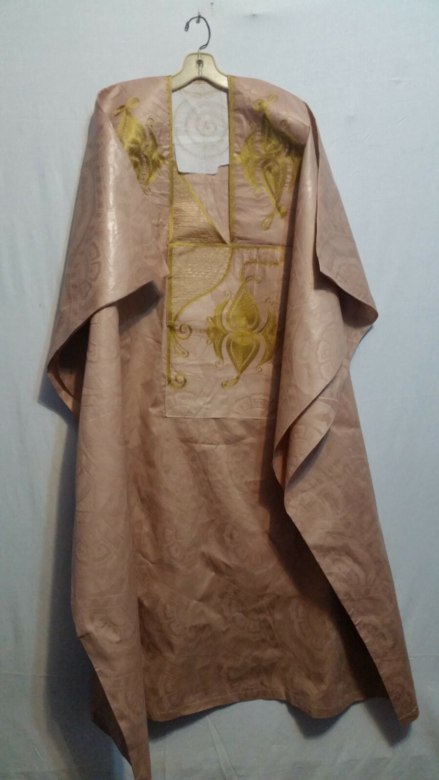 Men Grand Boubou Pant Suit w/ Hat African Brocade Beige Gold Free Size
