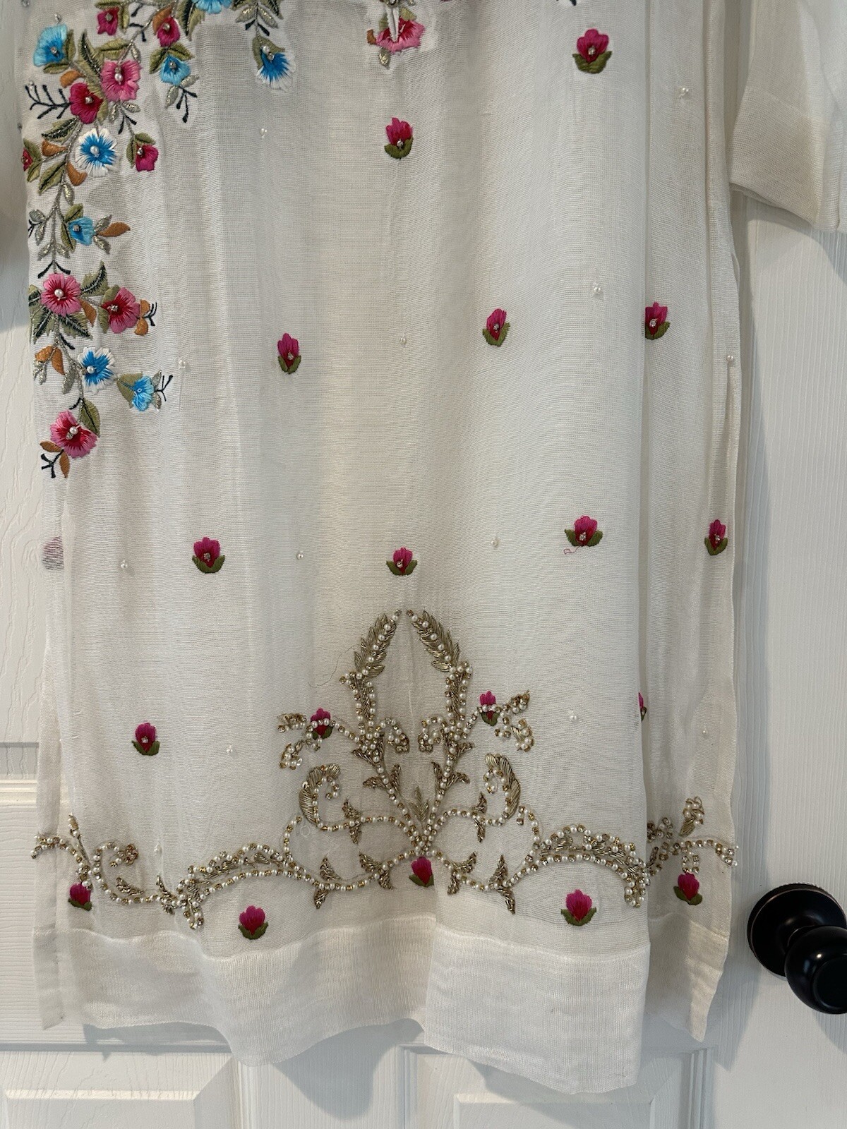 AGHA NOOR Off-White Cotton Net Kurta (Medium)
