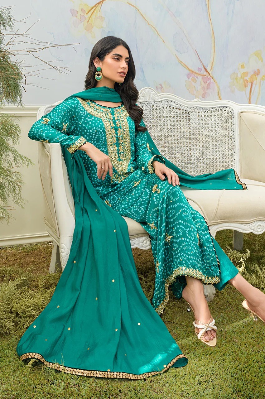 Zunaira Teli pure charmeuse silk 3 Piece Suit