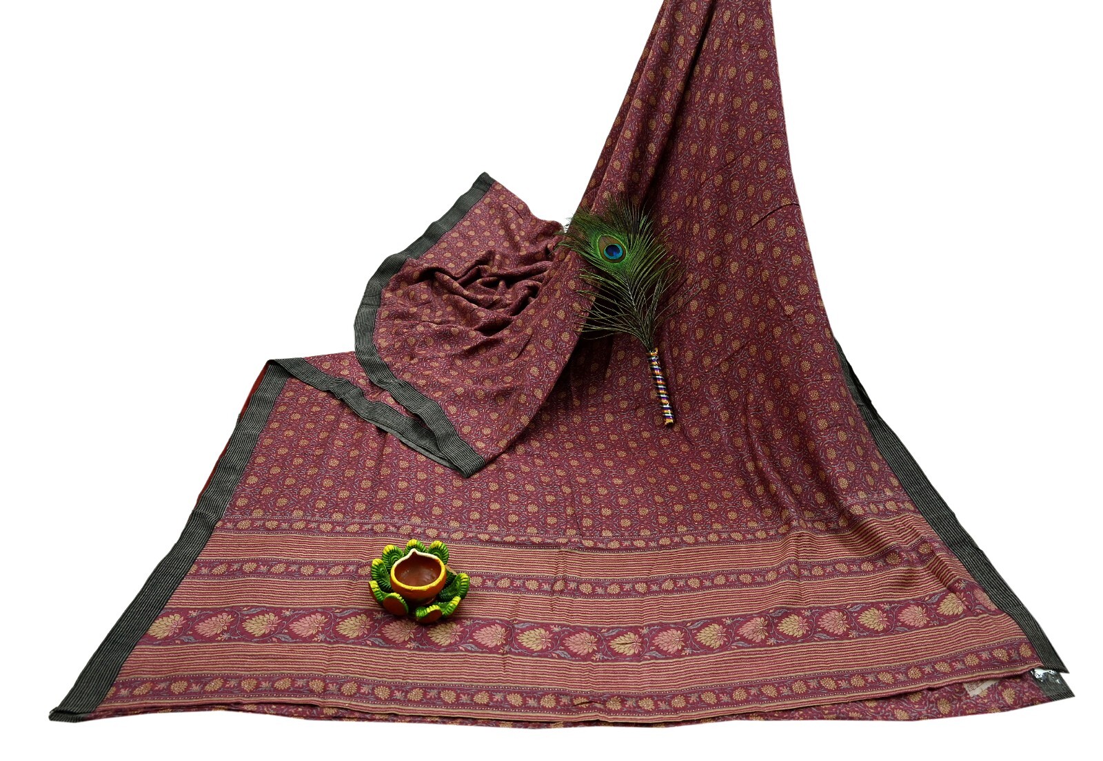 Vintage Maroon Heavy Saree Pure Woolen Woven Printed Sari Craft Fabric 5Yd Soft
