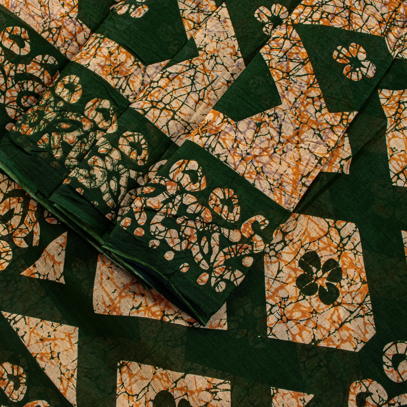 Sanskriti Vintage Dark Green Pure Cotton Saree Geometric Batik Printed Sari 5+Yd