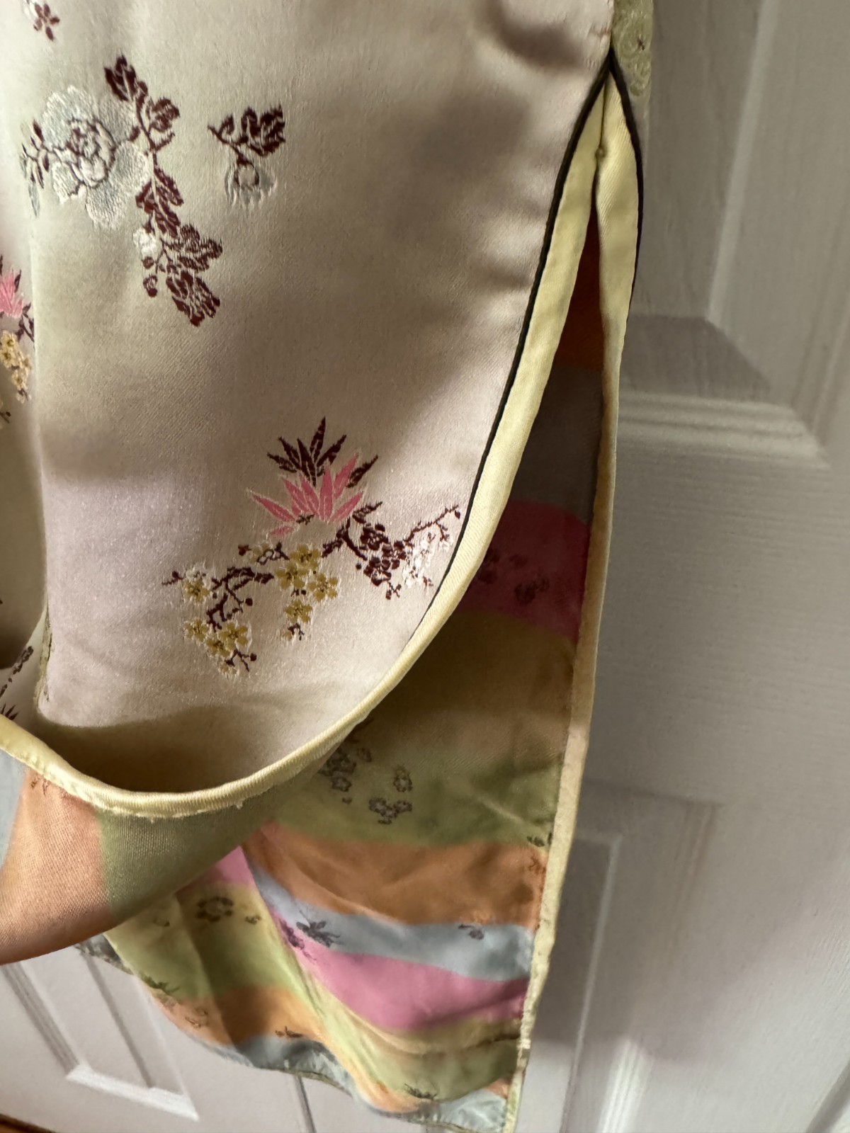 Vintage 1950s Chinese Satin Cheongsam Qipao Dress – Gold Brocade Size Small