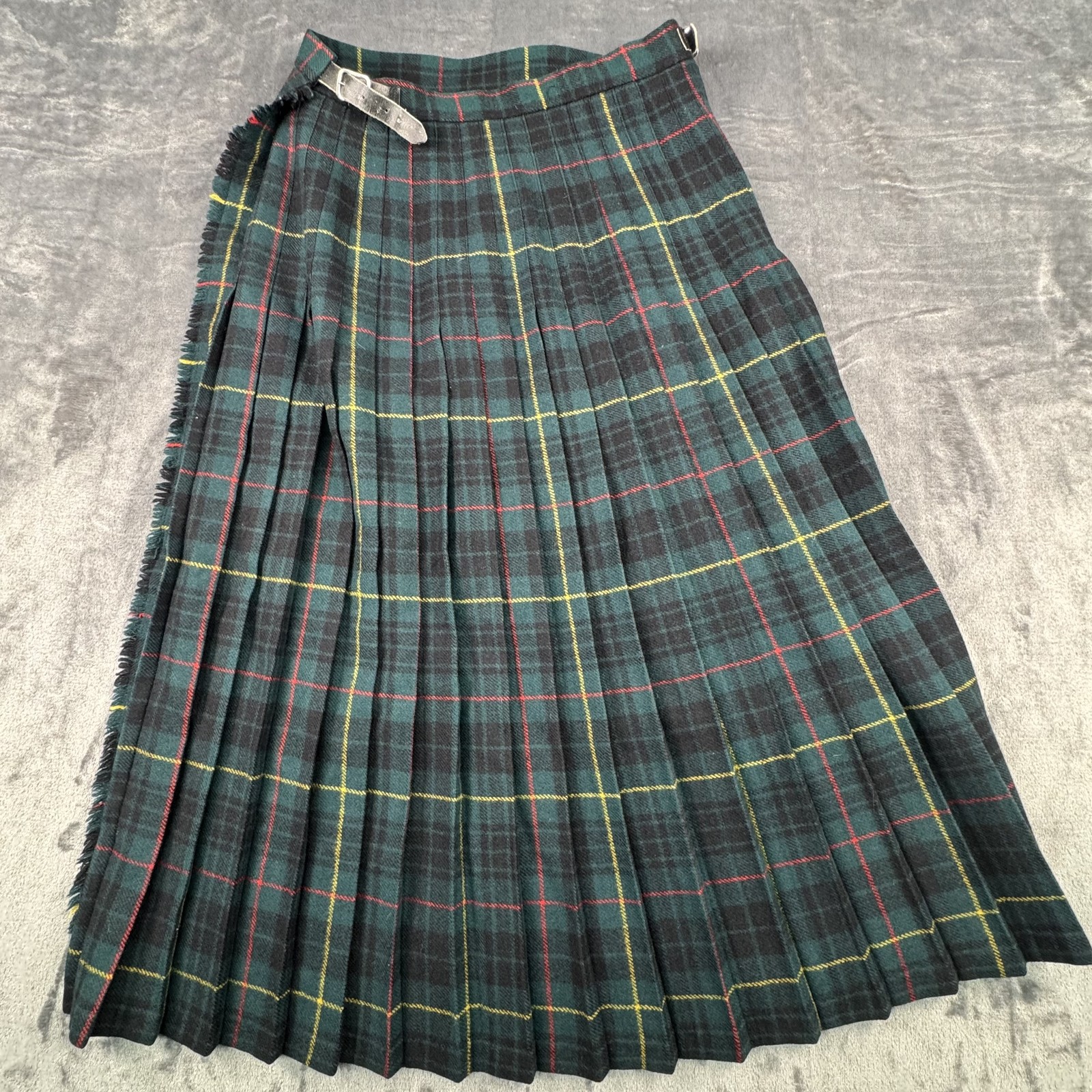 VTG Pitlochry Knitwear Pure New Wool Tartan Kilt Skirt Size 14 Plaid Scotland