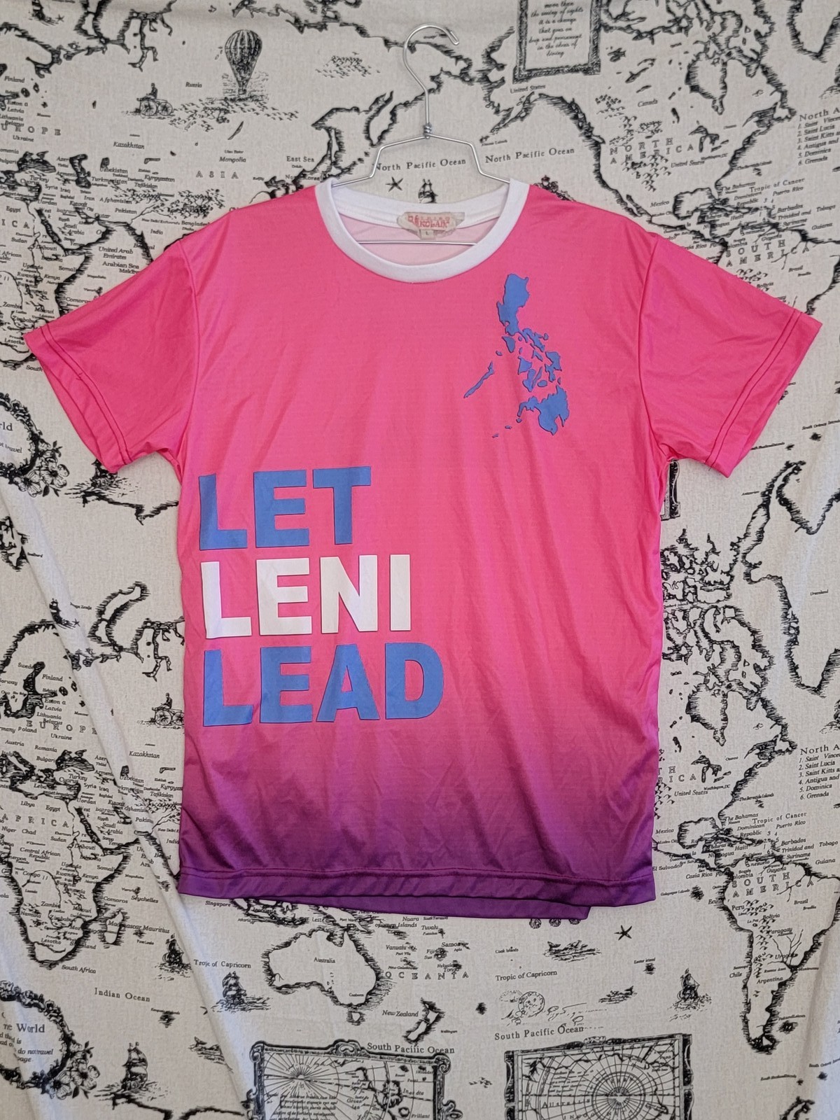 Tribo Kolambo LET LENI LEAD Pink Ombre T-Shirt Philippines Map Graphic Size L