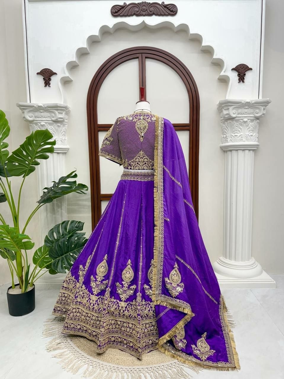 Indian Bollywood Style Lehenga Choli Heavy Embroidery Wedding Outfit