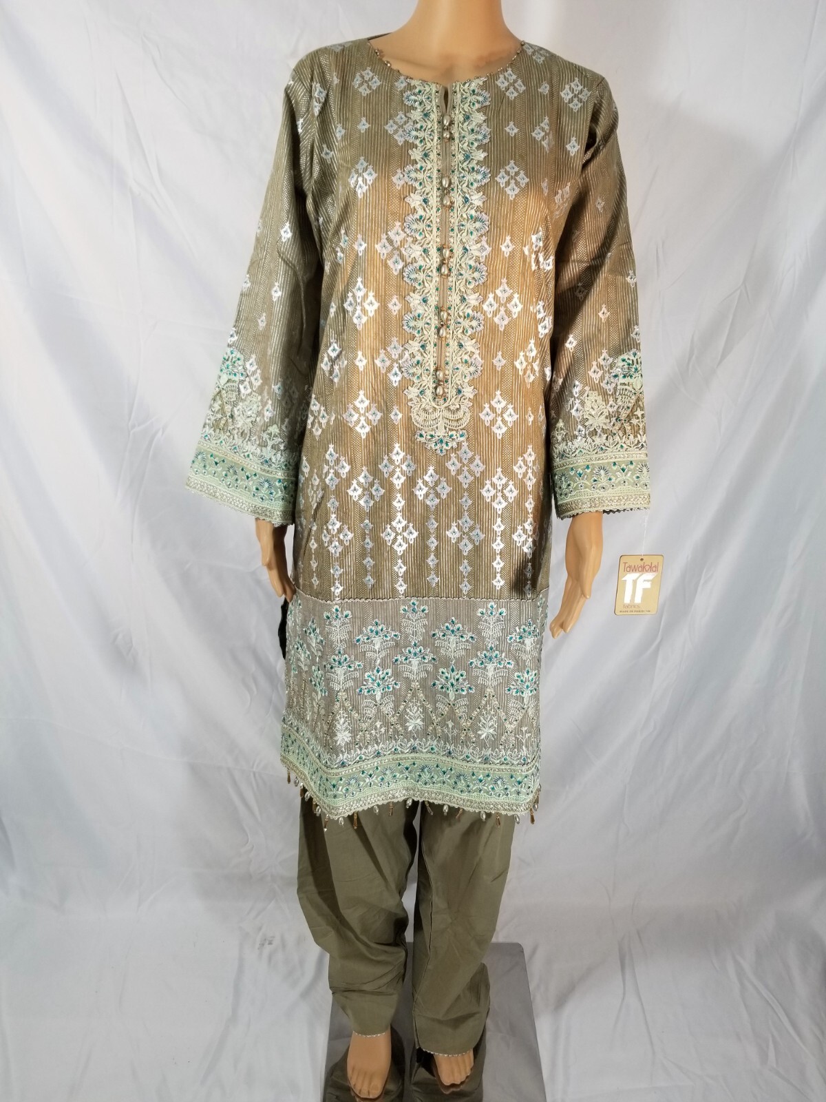 SemiFormal Jacquard Cotton Broshia Embroidered 3PC Shalwar Kameez Pakistani L/43