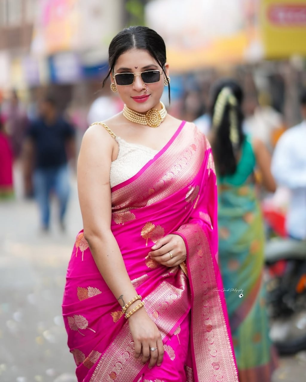 Beautiful Pink Sari Indian Traditional Wear – Festive Designer Saree