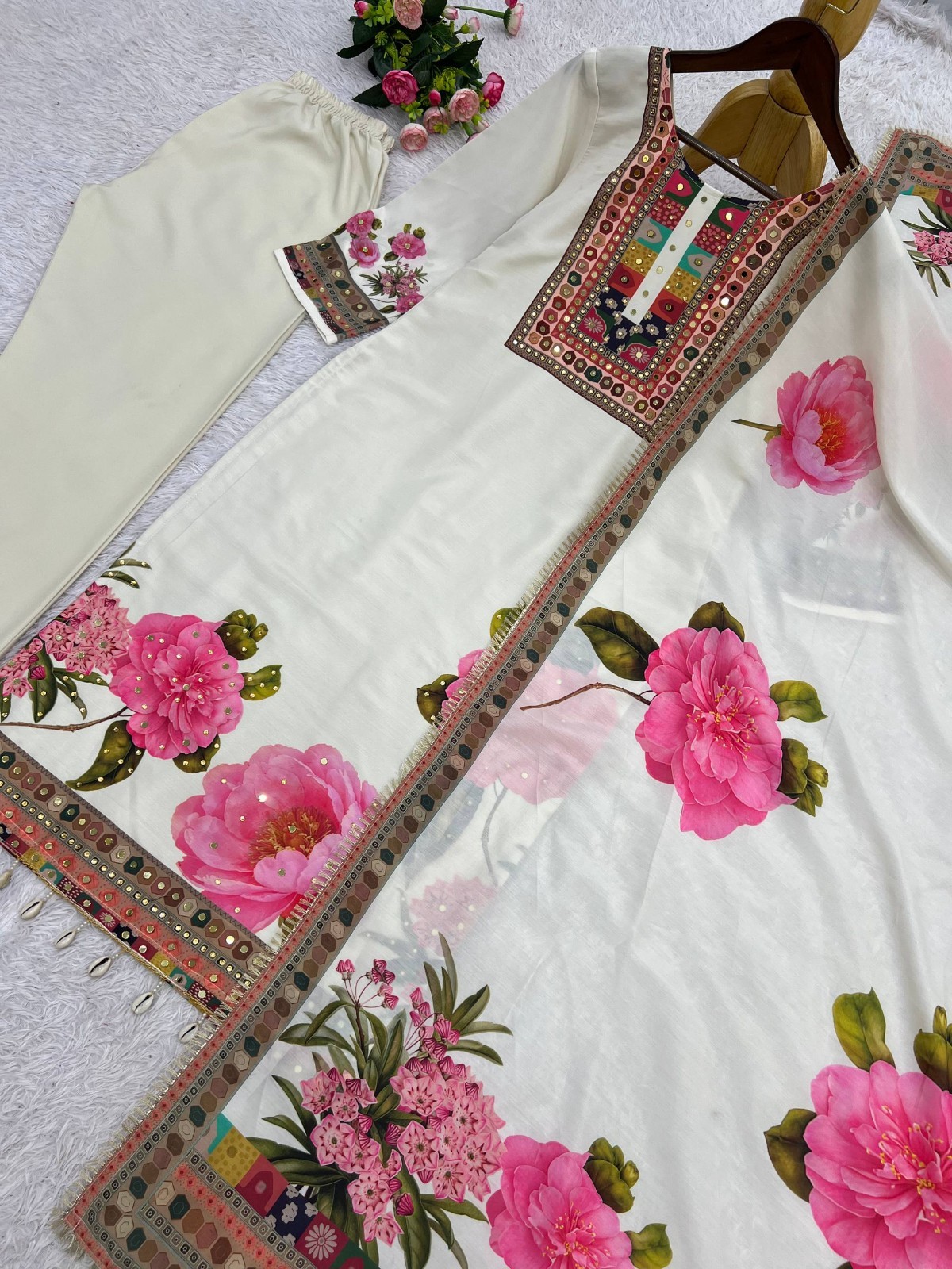 Heavy Muslin Cotton Off White Salwar Kameez With Dupatta For Festival Wear