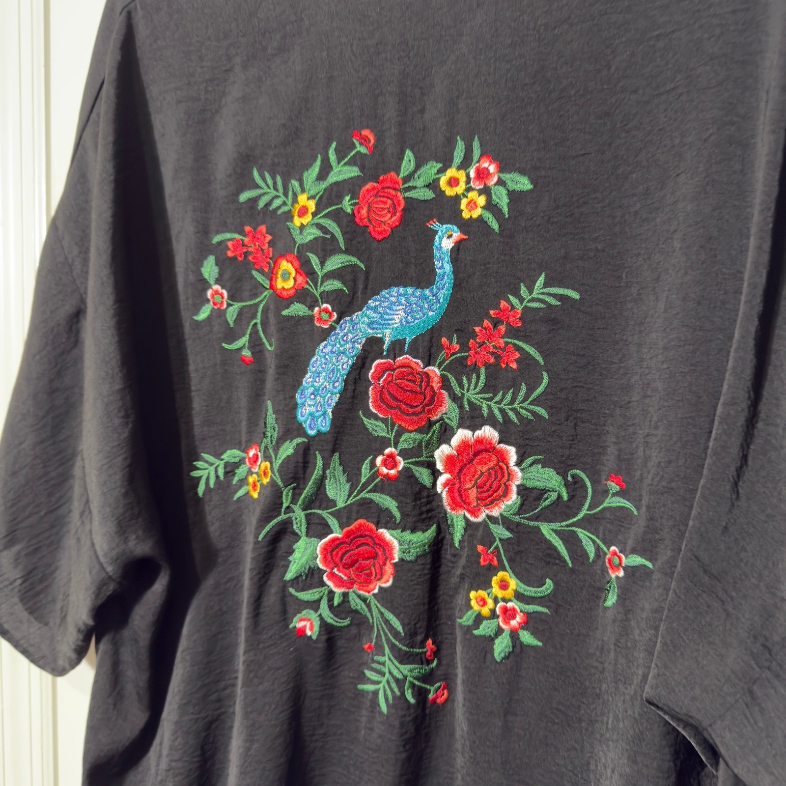 Forever 21 Embroidered Peacock Kimono Duster Black Floral Cover Up Size S
