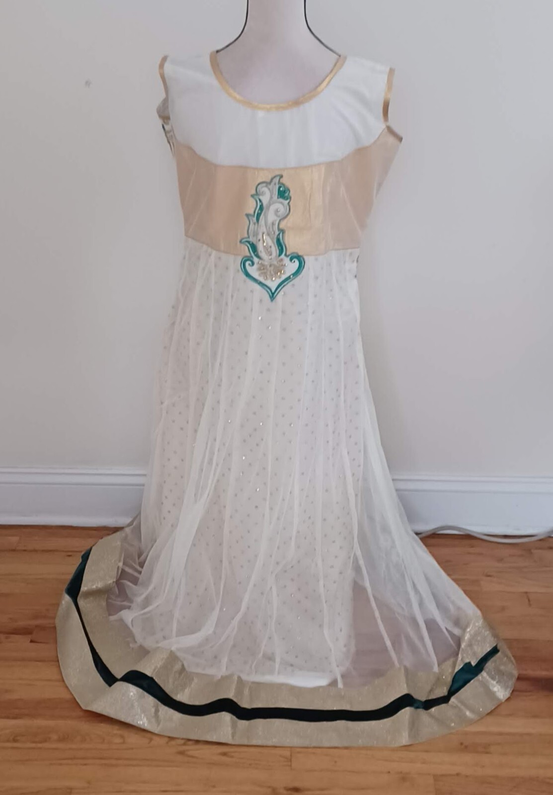 New Off White Soft Net Stitched Ready Made 3Piece Gown