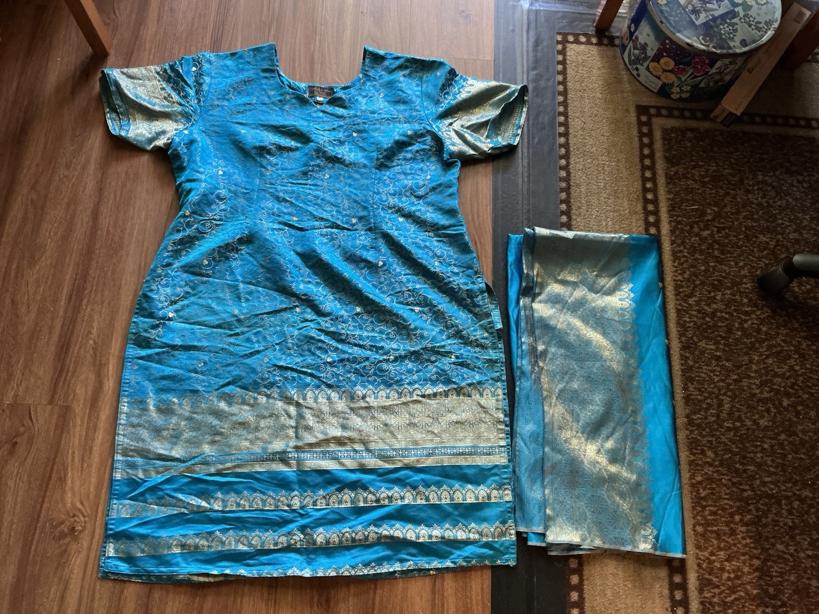 Brocade Jacquard Blue Kameez Kurta Kurti Tunic 46” Bust, 40” Long, New Dupatta
