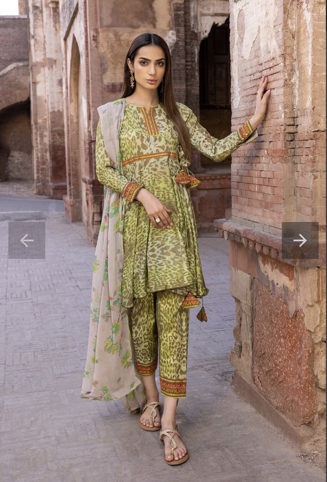 3 -Pc Tiger Printed Lawn Shirt With Lawn Trouser and Chiffon Dupatta