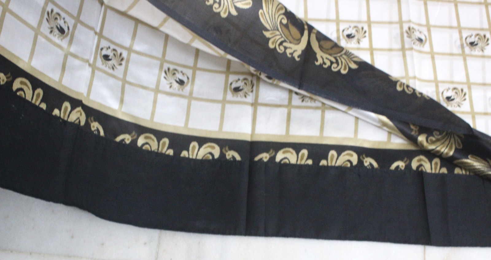 Indian Vintage Sari Craft Fabric Silk Used Home Decor Curtain Drape Saree Dress