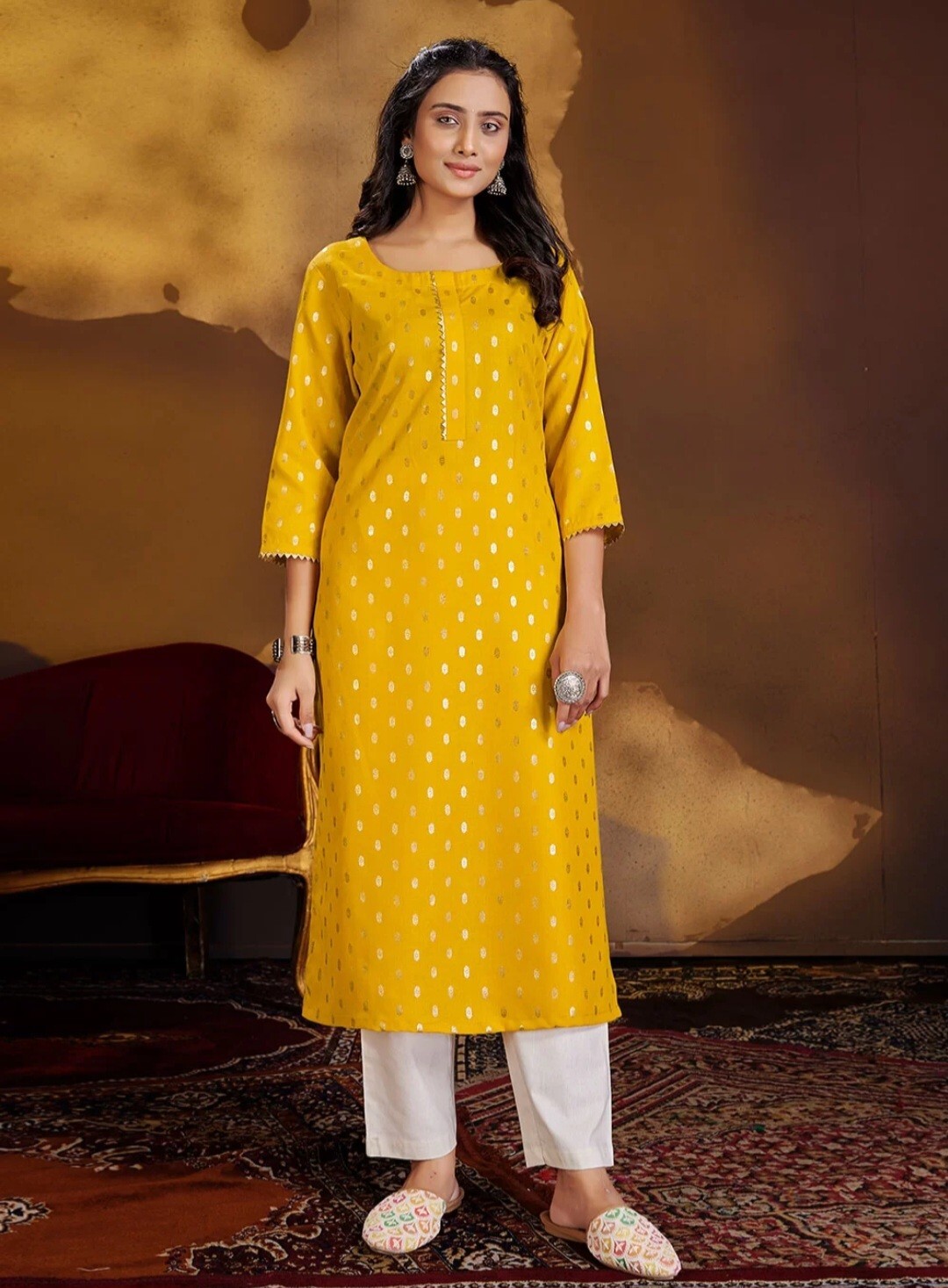 Yellow Gold Foil Cotton Kurta With White Pants (Size 38) Indian Pakistani Suit