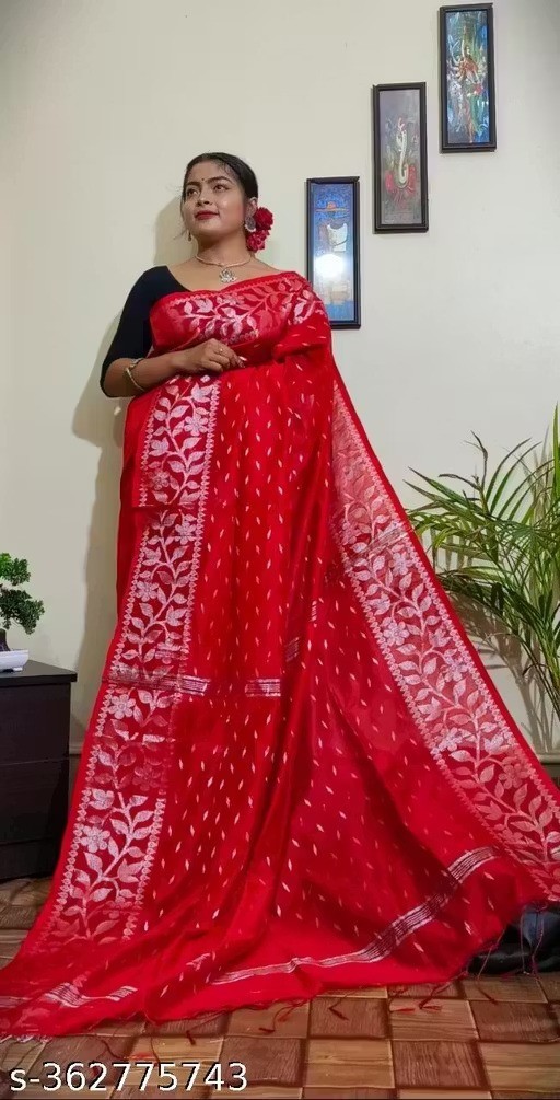 Traditional Bengali Handmade Jamdani Saree With Unstitched Bloused Wedding Wear