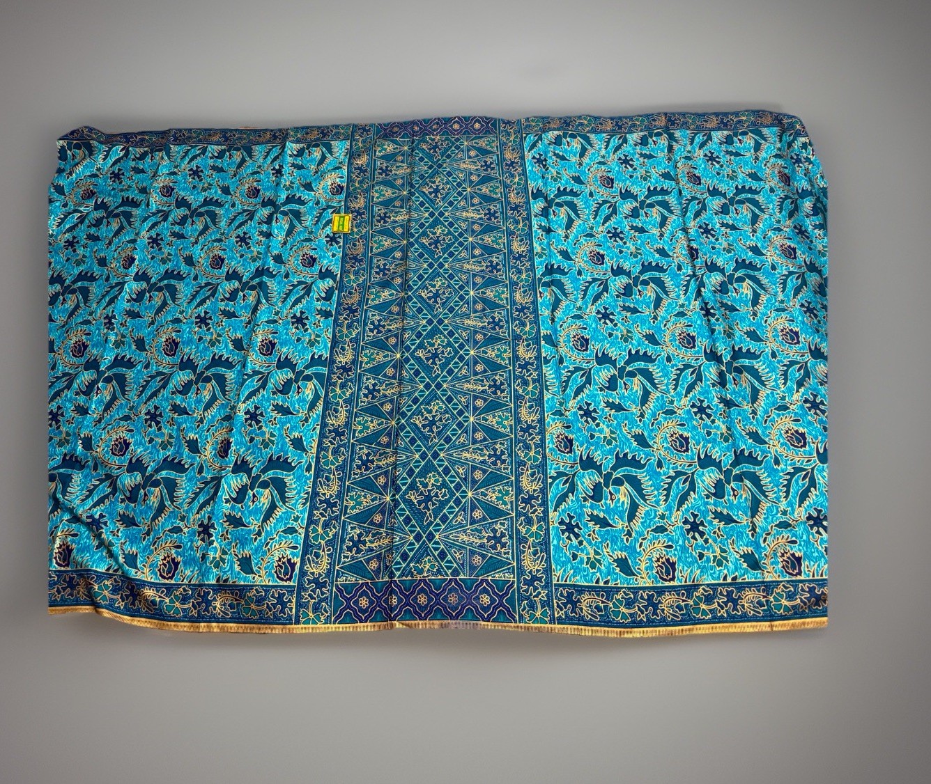 NEW Vintage Batik Halus Bron Mas Indonesian Sari – Green, Blue & Gold 46”x 72”