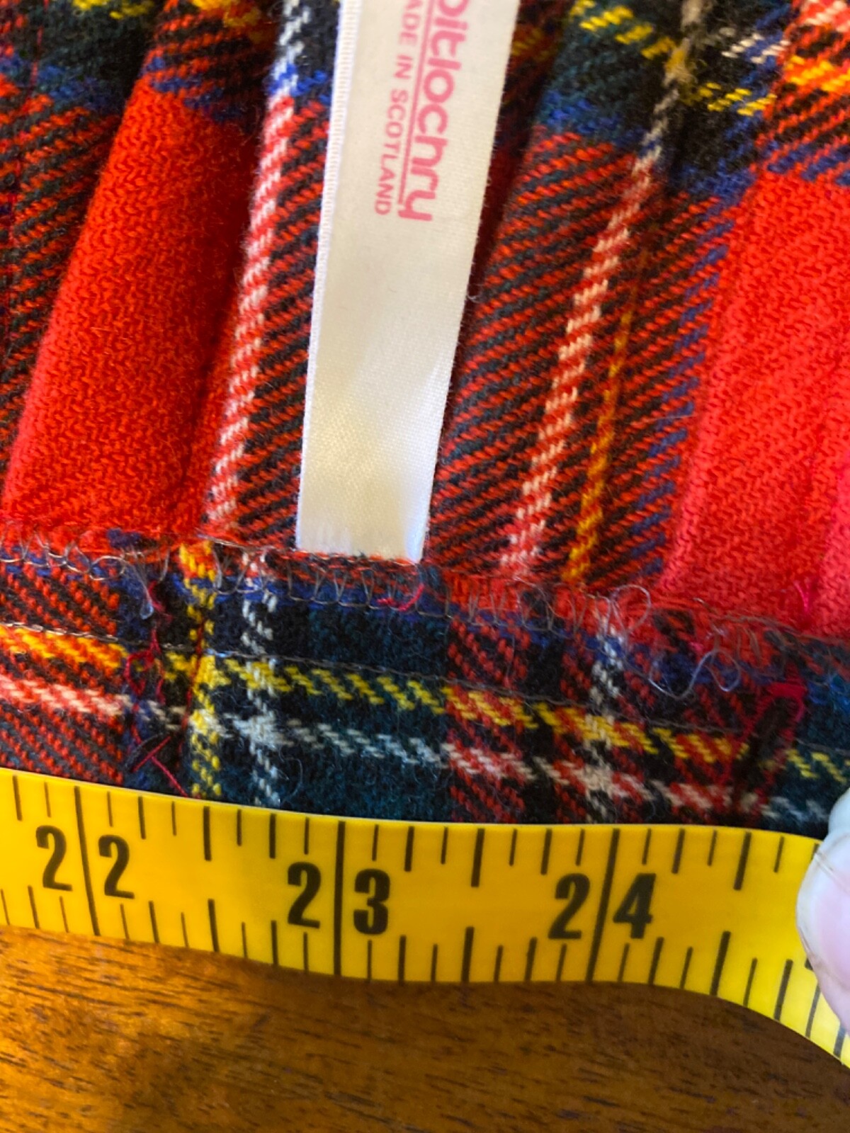 Pitlochry Plaid Pure New Wool Kilt Pleated Skirt Youth Medium 10 Made Scotland 