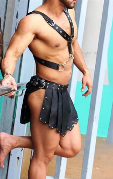 Men’s Real Leather Gladiator Kilt Clubwear Kilt + “FREE LEATHER CHEST HARNESS”