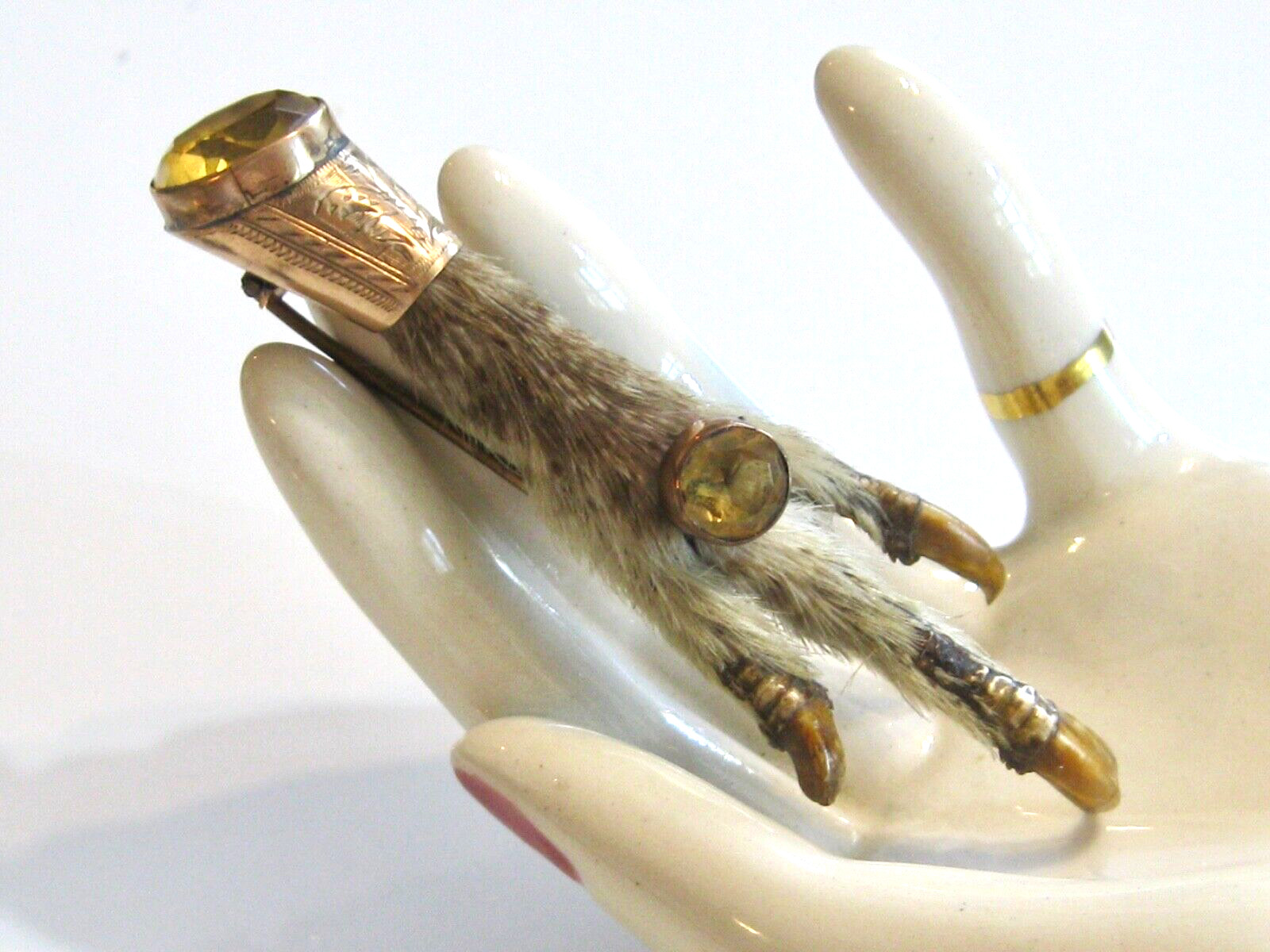RARE SCOTTISH ANTIQUE ETCHED GOLD CITRINE GROUSE KILT PIN BROOCH AULT MOOR 1923