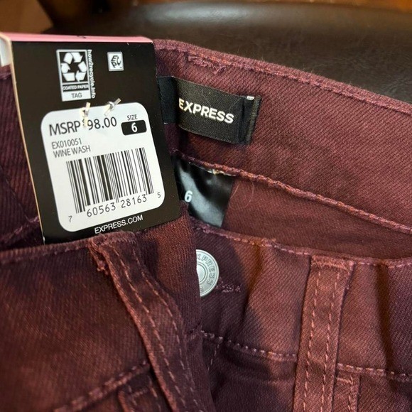Express Women’s Wine Wash Jeans Size 12 NWT MSRP $98