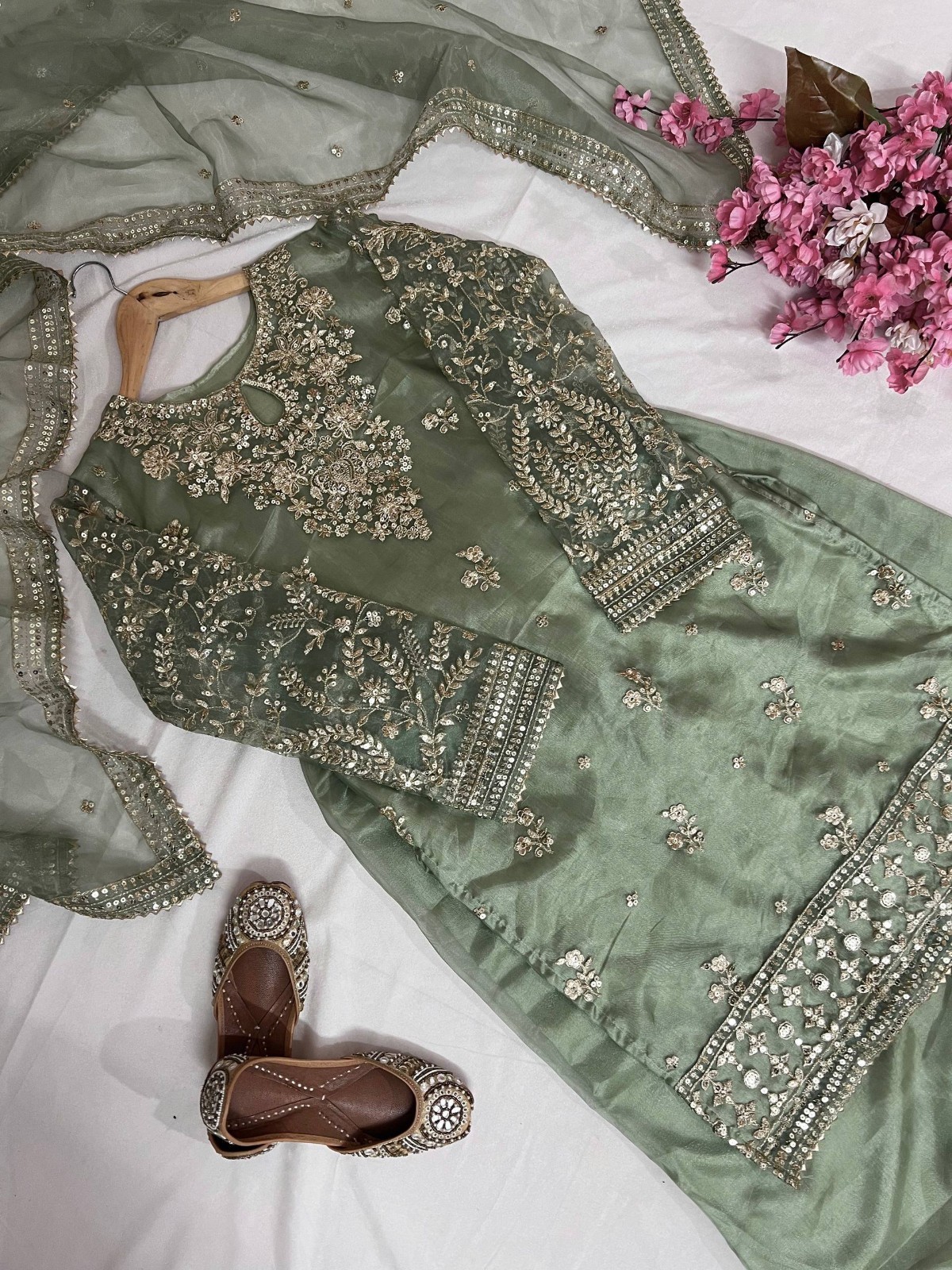 Pakistani Pista-Green Kameez Salwar Readymade Indian Party Bollywood Wedding