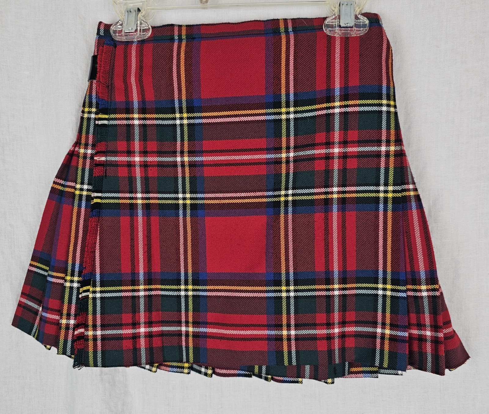 THE KILT Irish Red Tartan Plaid Kids Age 3-4 School Girl Wrap Skirt Green Blue
