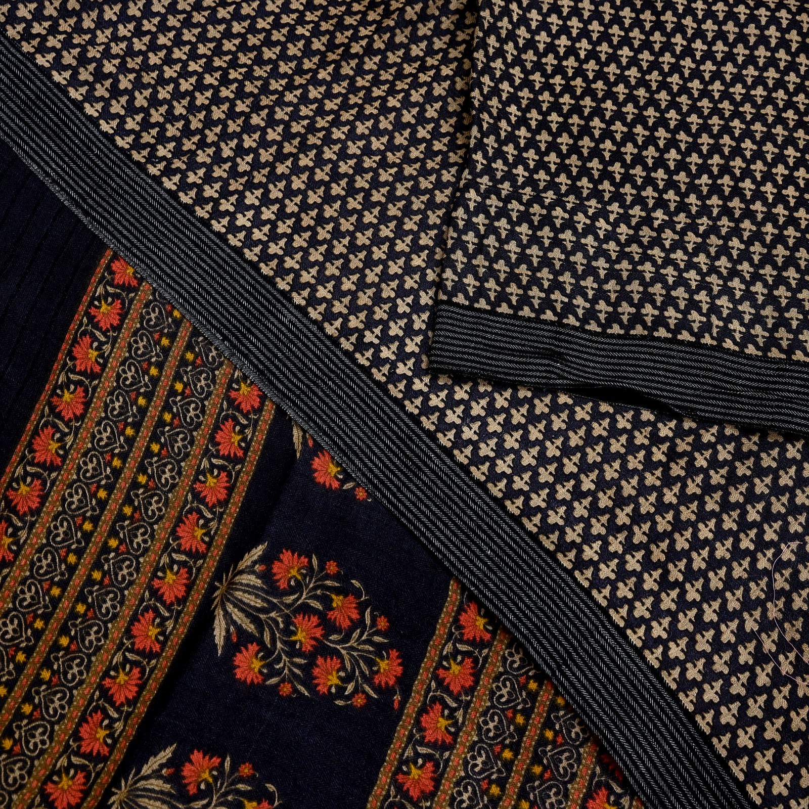 Vintage Black & Beige Saree Pure Woolen Woven Printed Sari Warm Craft Fabric 5Yd