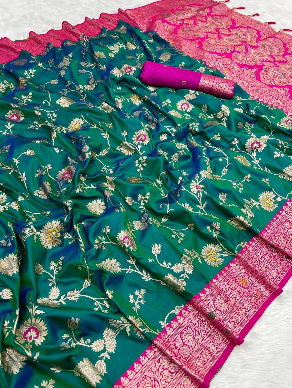 Un-Stitched Blouse Saree Fancy Party Indian Wedding Party Wear Saree Designer
