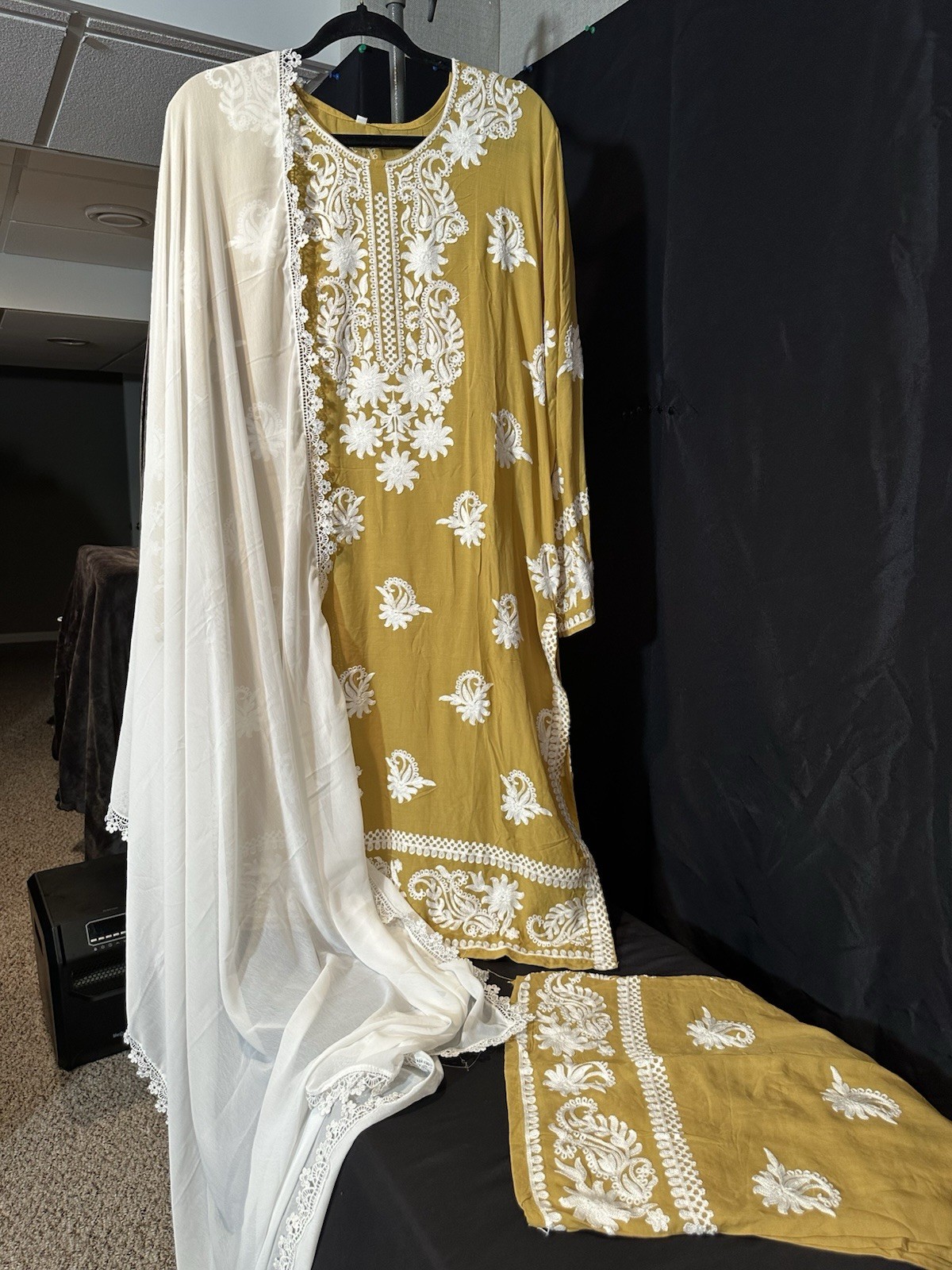 Beautiful soft linen Front & back emb-3 pc suit-emb plazo, laced dupatta-$40