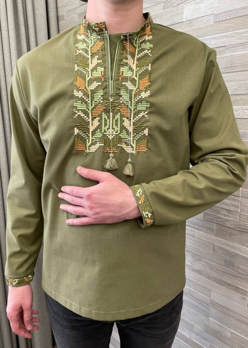Ukrainian Embroidered Tradition shirt for men’s Sorochka Vyshyvanka . Size XXL