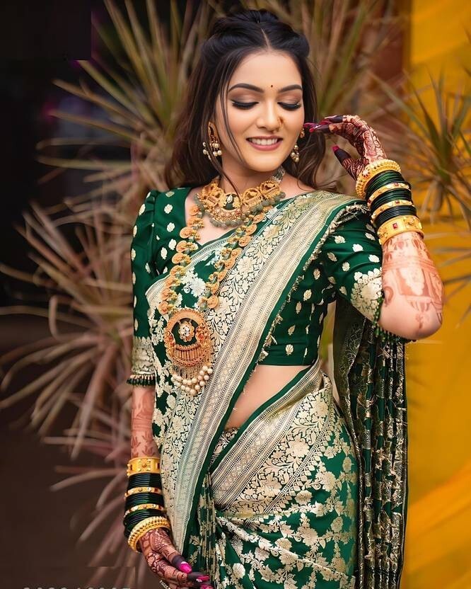 Woven, Self Design Banarasi Silk Blend, Pure Silk Saree