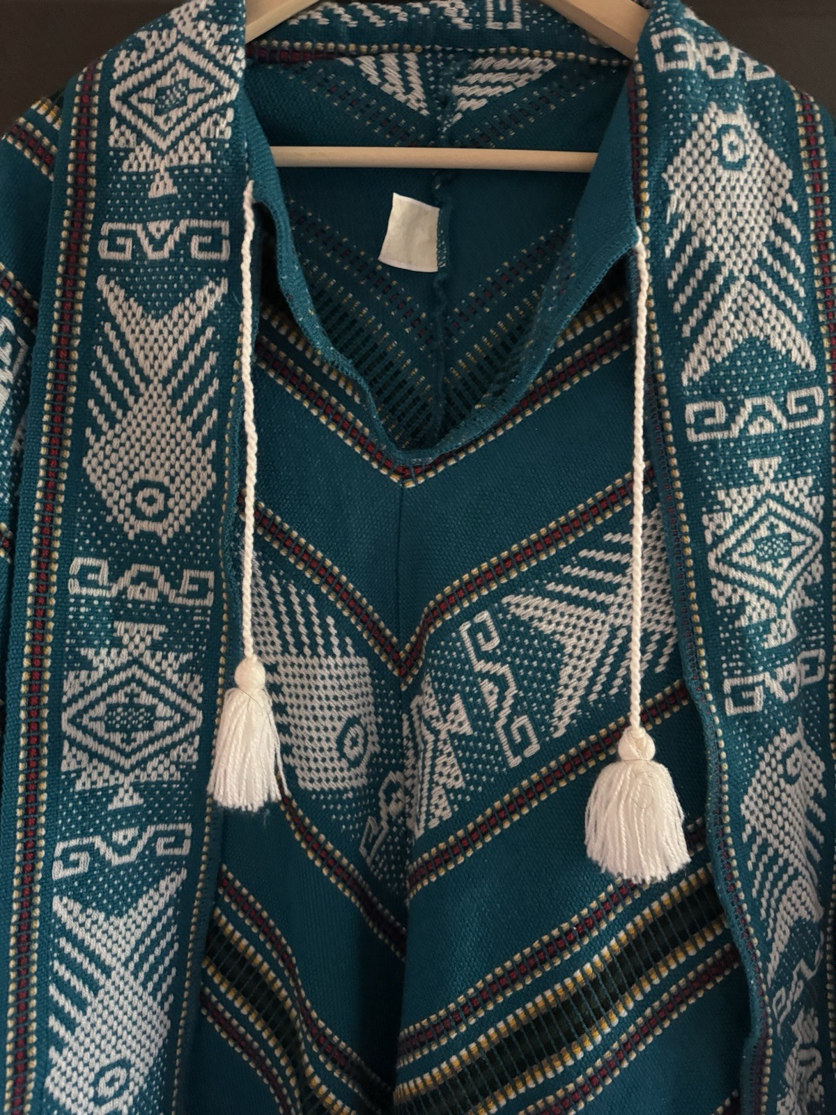 Artesanias Inca fringed poncho turquoise Blue embroidered fish tassels One Size