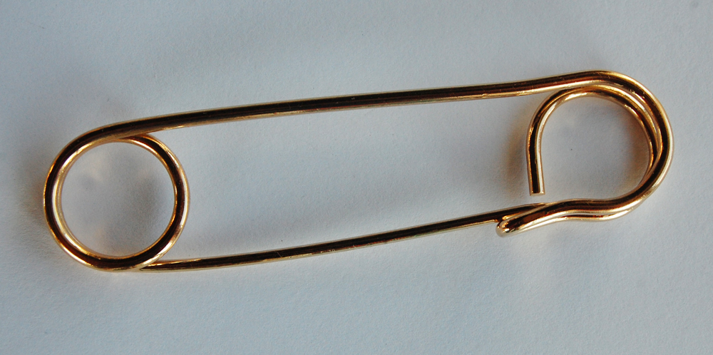VINTAGE METAL KILT PIN HUGE SAFETY PIN PLATED BRASS 4 inches