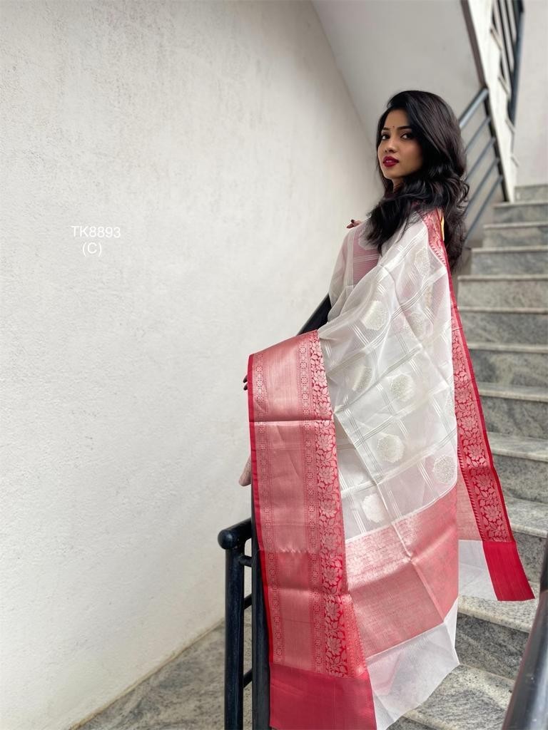 indian sarees for women White Silk Saree Bollywood Jacquard Brocade Blouse Saree