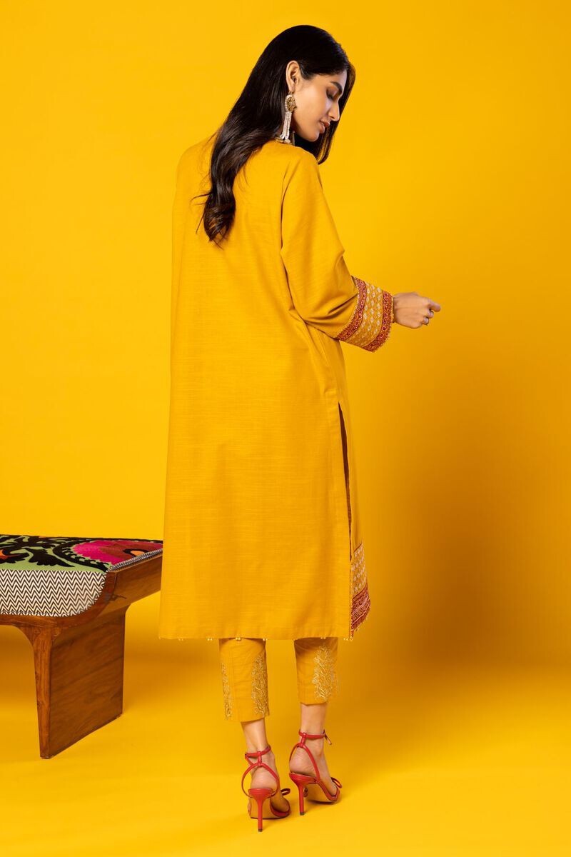 NWT KHAADI Size XL/16, S/10 Embroidered Khaddar Kameez Fall/Winter Pakistani
