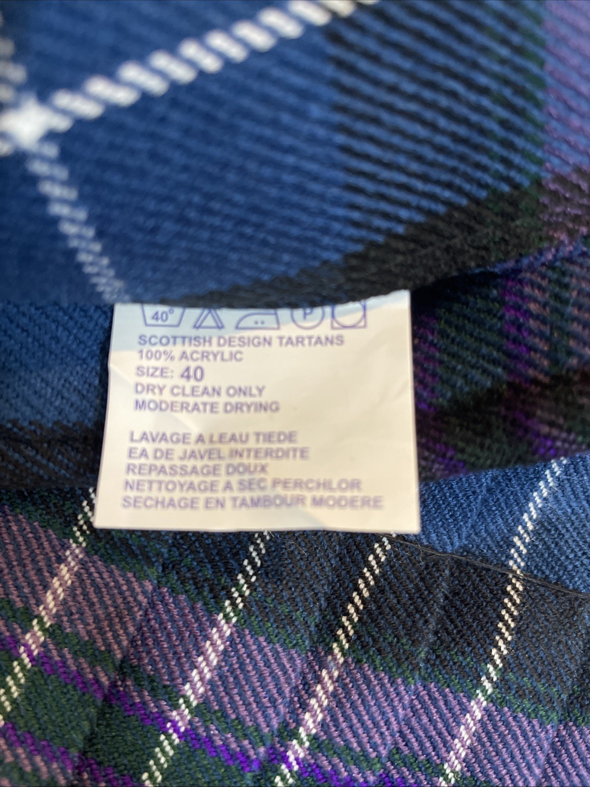 Kommando Kilts Scottish Design Tartans Acrylic Kilt Blue/Purple Plaid Sz 40 NEW