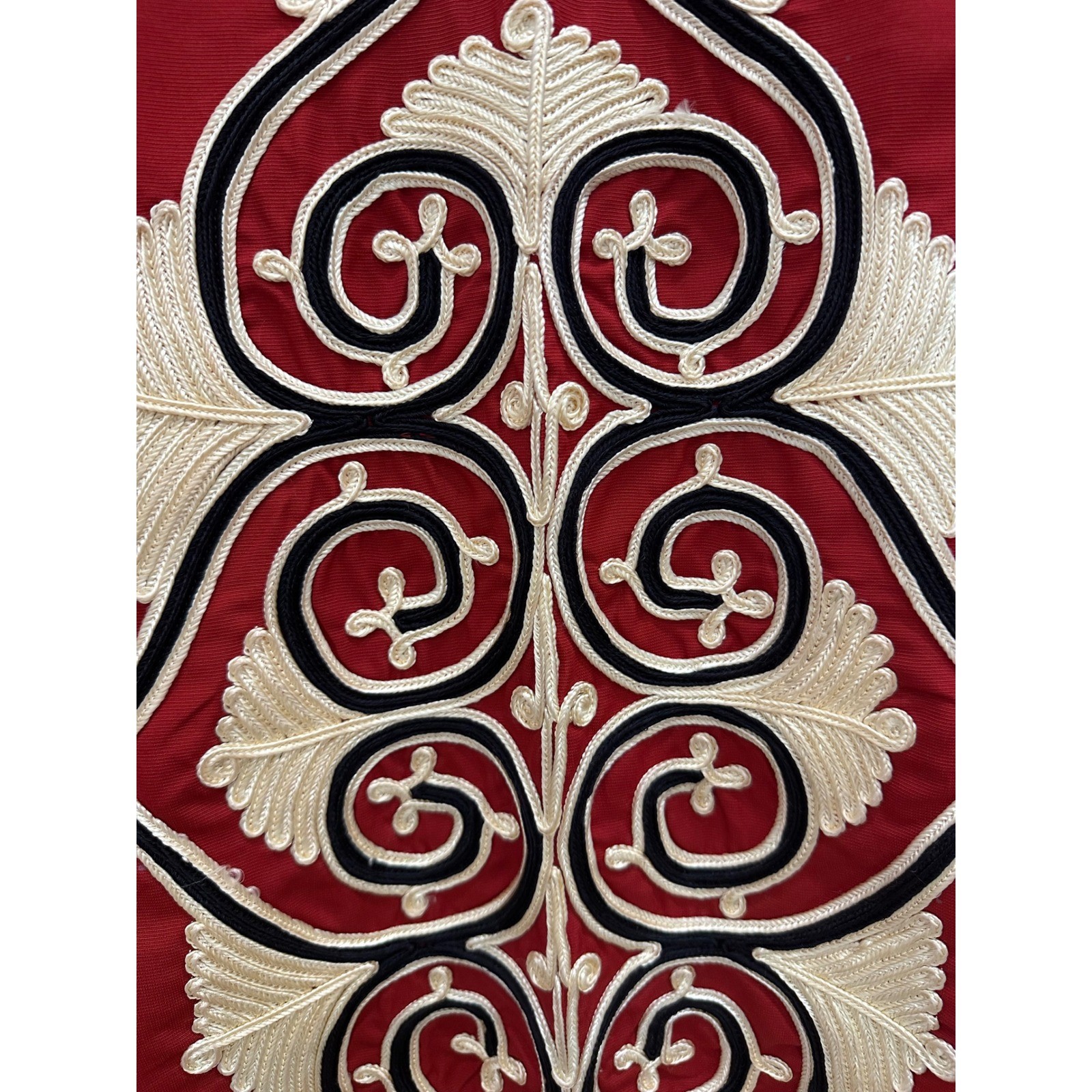 Made in A.R.E. Galabeya Robe Unisex Size 4 Red Good Embroidered Ethnic Egyptian