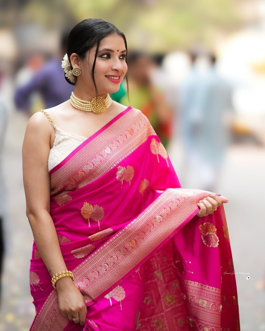Beautiful Pink Sari Indian Traditional Wear – Festive Designer Saree