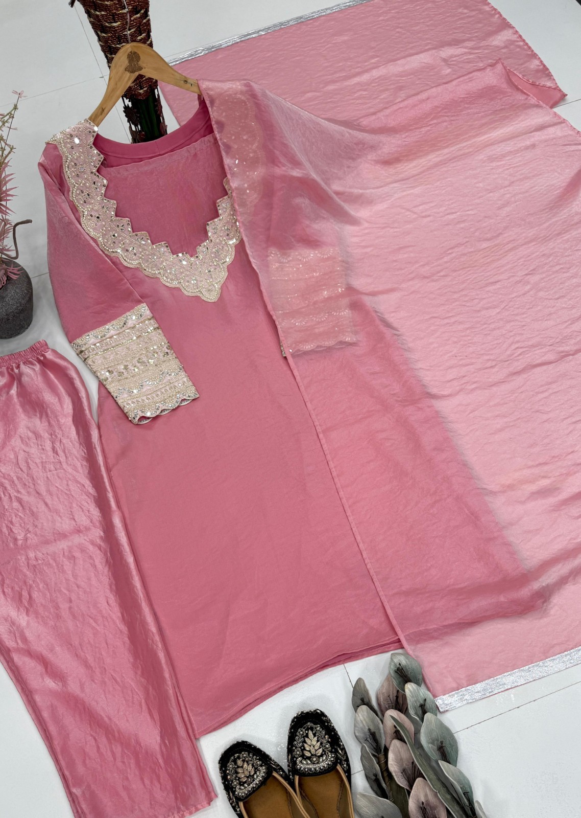 BOLLYWOOD SUIT PAKISTANI INDIAN WEDDING DHOTI KAFTAN SALWAR KAMEEZ PARTY WEAR 2